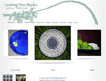 Tablet Screenshot of leaningtreepottery.com